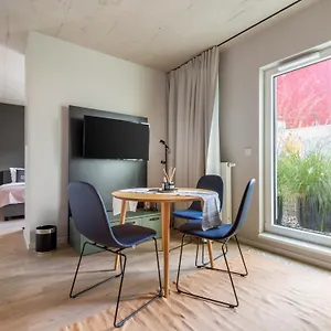 https://joyn-dusseldorf-serviced-apartments.dusseldorf-hotel.net