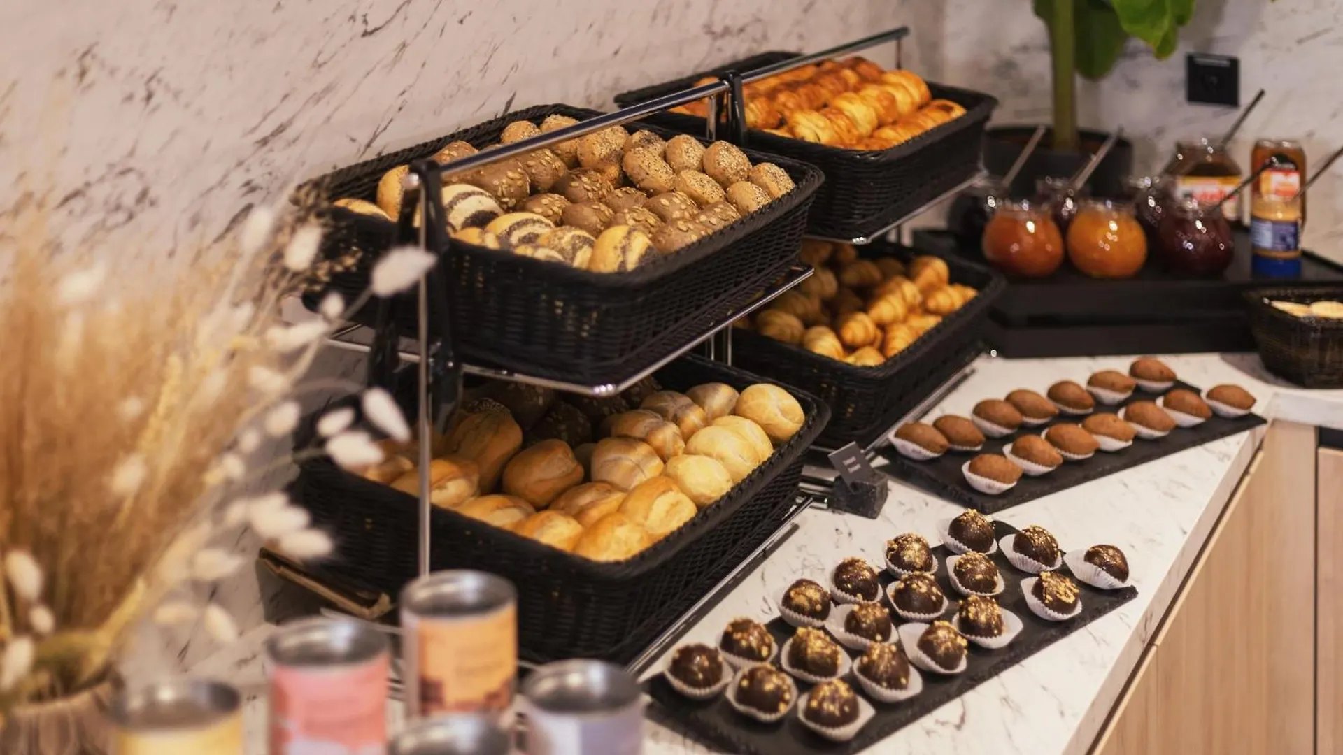 *** Hotel Holiday Inn - The Niu, Kettle Stuttgart Vaihingen By Ihg Germany